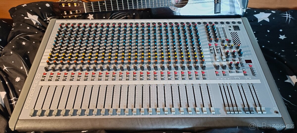 Profi mixážní pult MITEC PERFORMER 28 - TOP