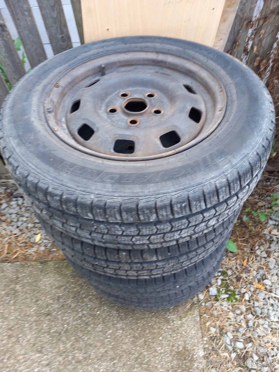 VW T4 transporter caravelle multivan kola pneu 195/70R15C