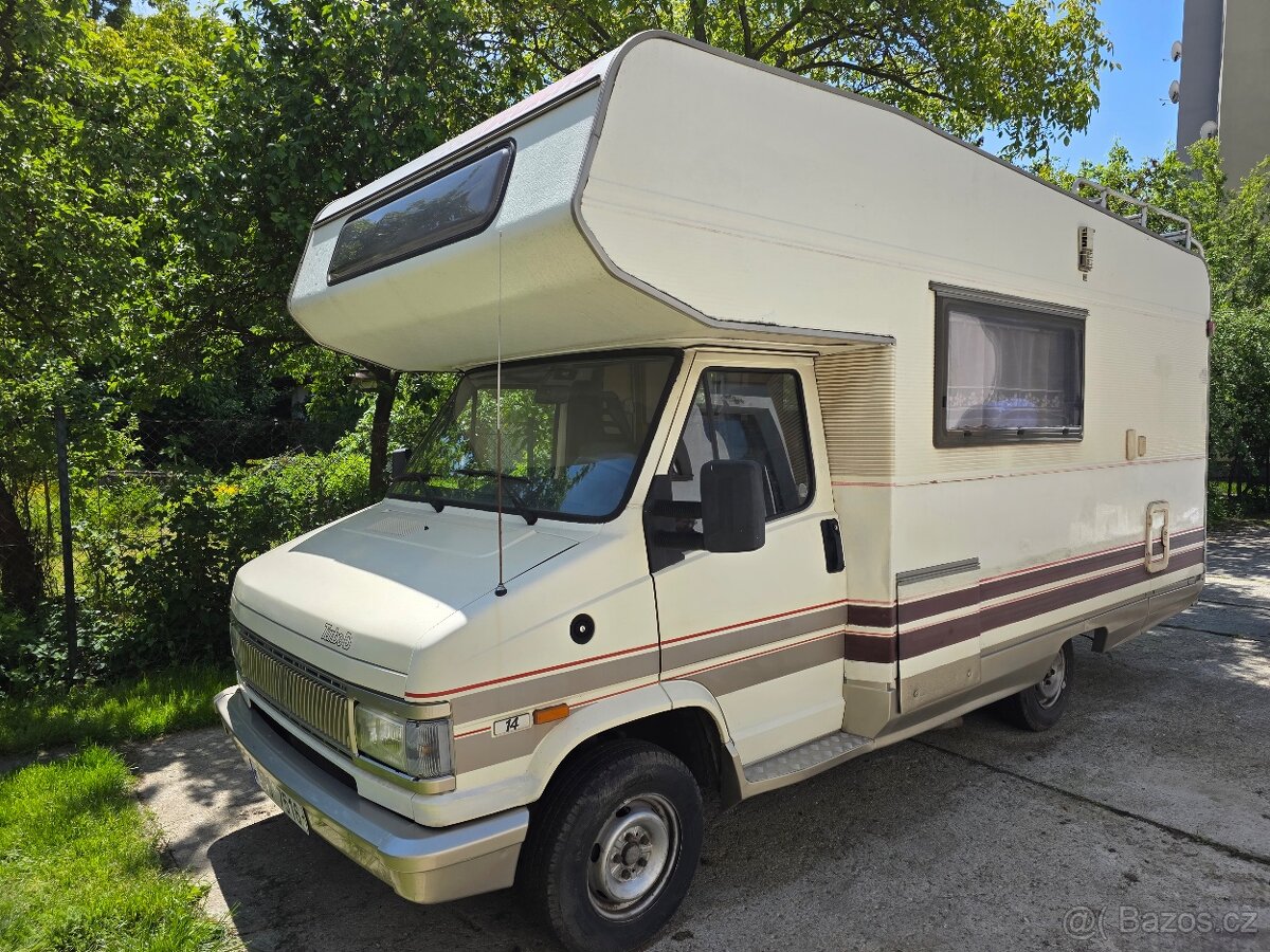 FIAT Ducato - obytný vůz Dethleffs