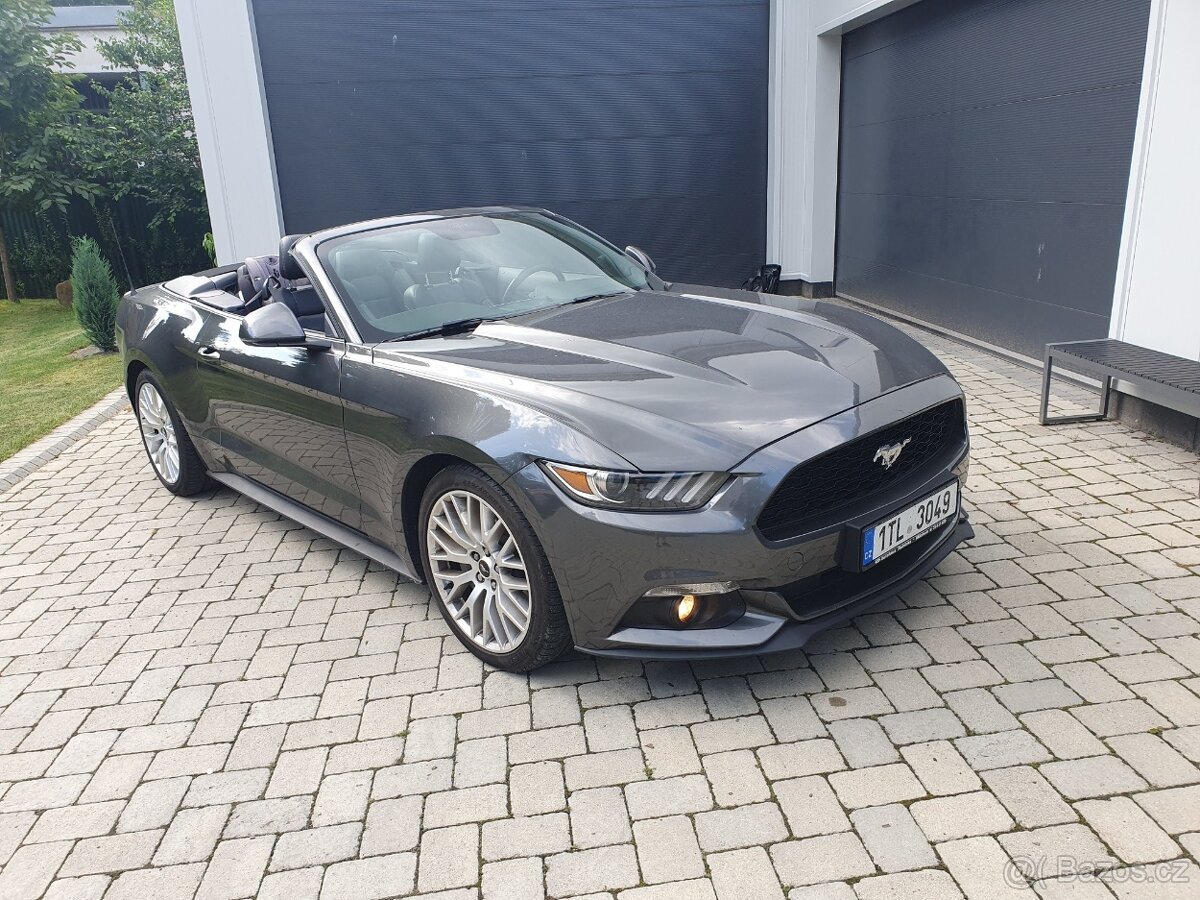 Ford Mustang Cabrio, 2.3 EcoBoost, 233 kW, jen 16.000 km