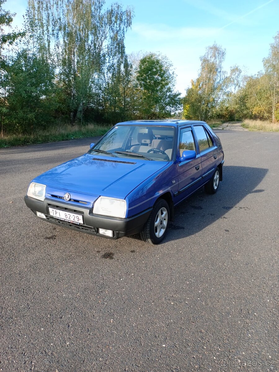 Prodám Škoda Favorit 135,r. v. 1992