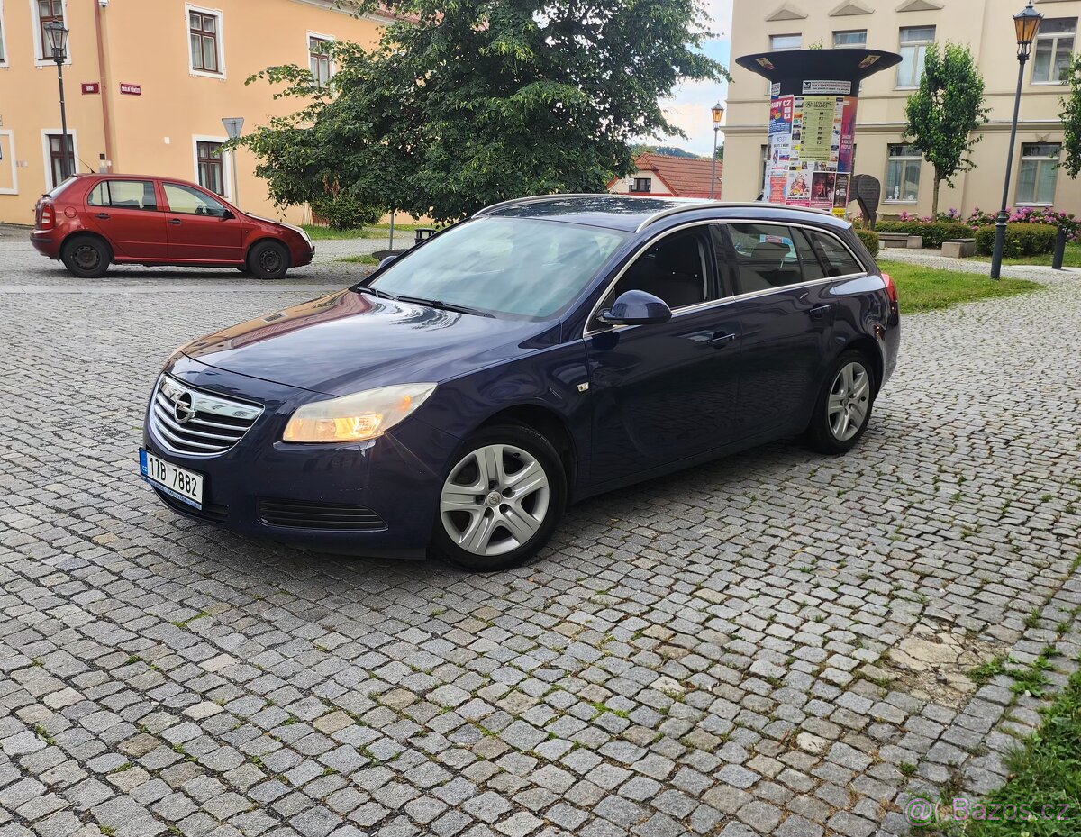 Opel insignia 2.0 TDCI 96kw TOP STAV
