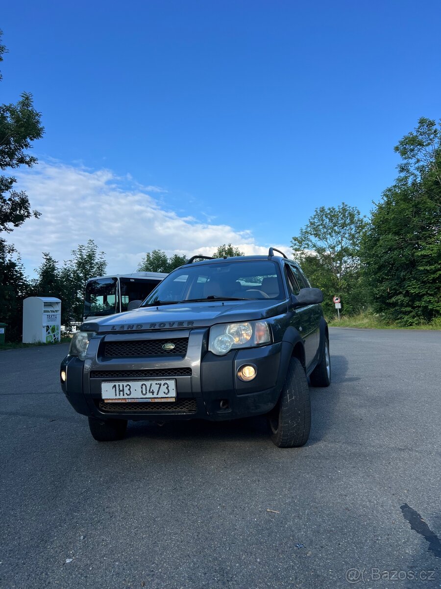Land Rover 2.0Td4 Nová Stk