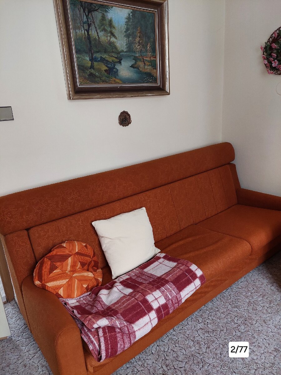 Gauč
