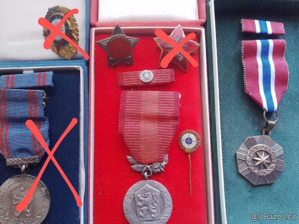 ODZNAKY VYZNAMENANIA VOJENSKE KOMPASY