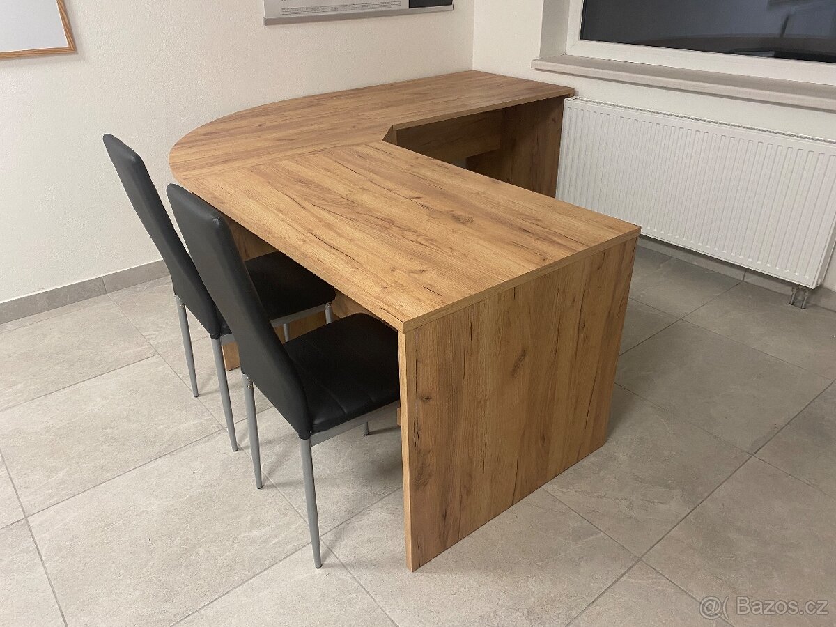 Kancelářský nábytek