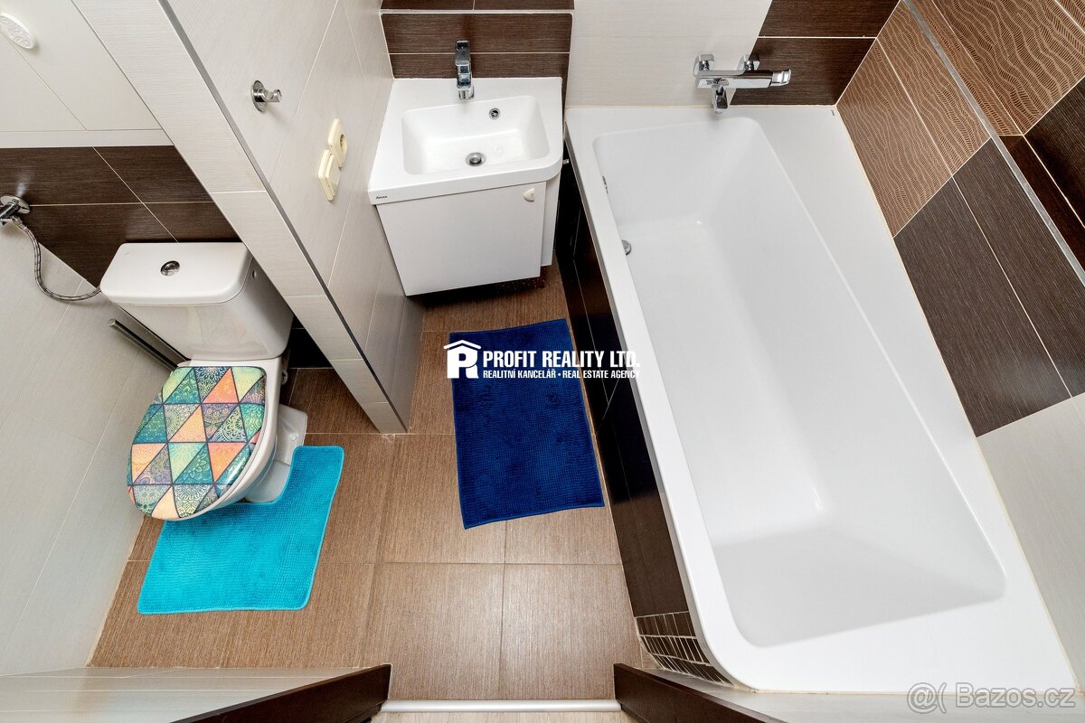 Prodej bytu 4+1 85 m², Slaný, ev.č. 100941