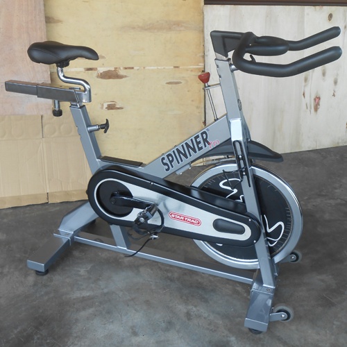 Spinningové kolo Star Trac - cyklotrenažer