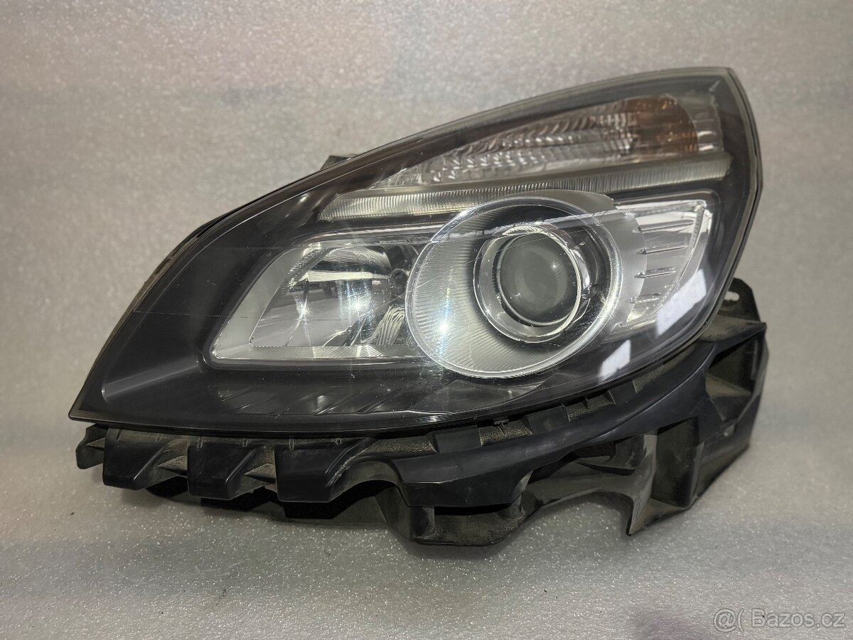Renault scénic II facelift levý xenon