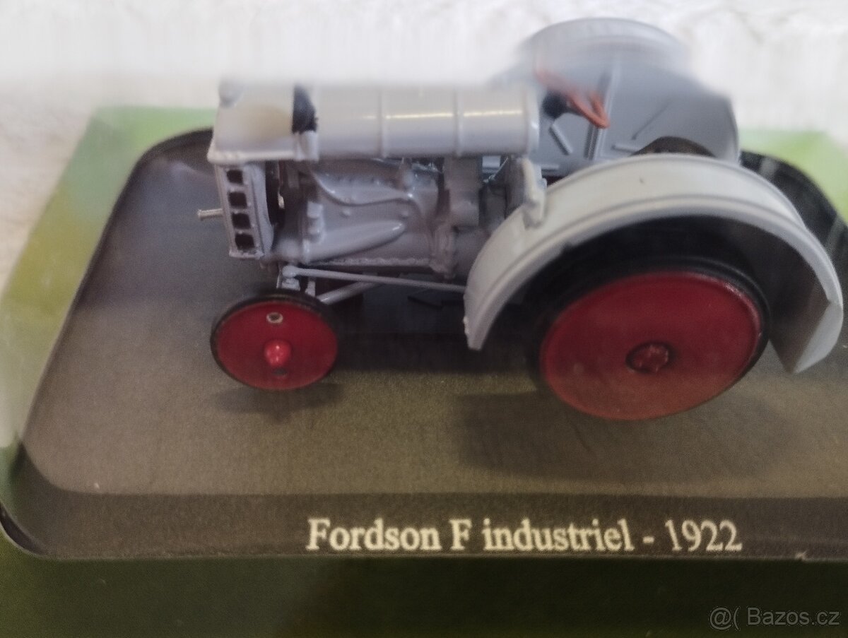 Model 1:43, zemědělské stroje Hachette