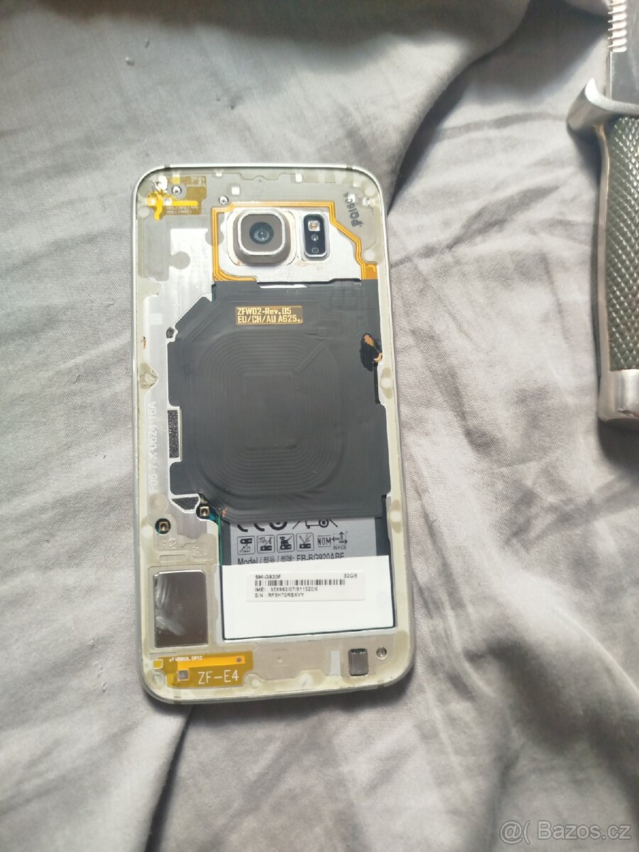 Samsung s6 bez zadního skla (rootovaný na androind 13)