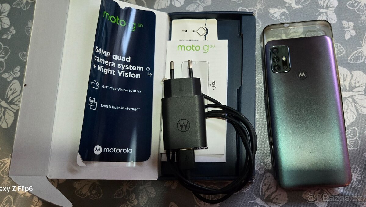 Motorola g30