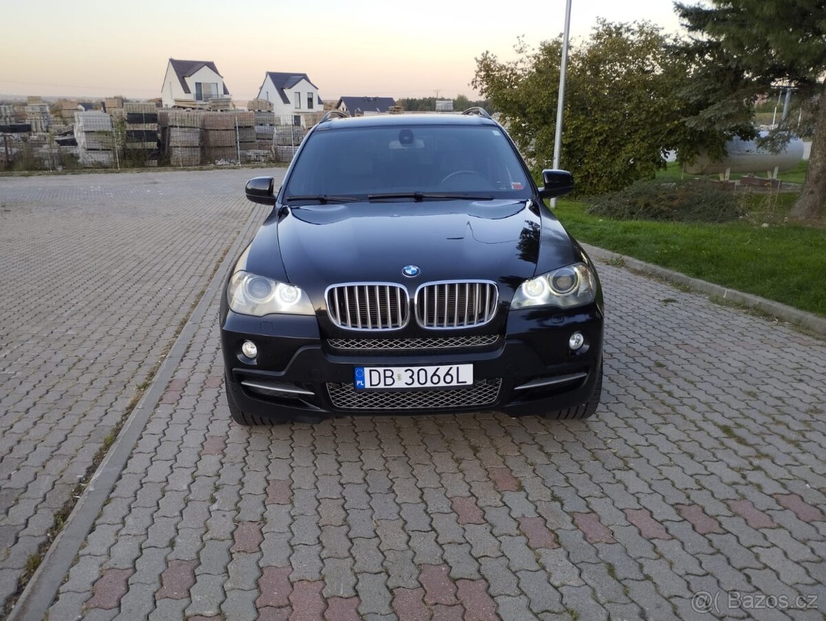 BMW X5 xDrive48i