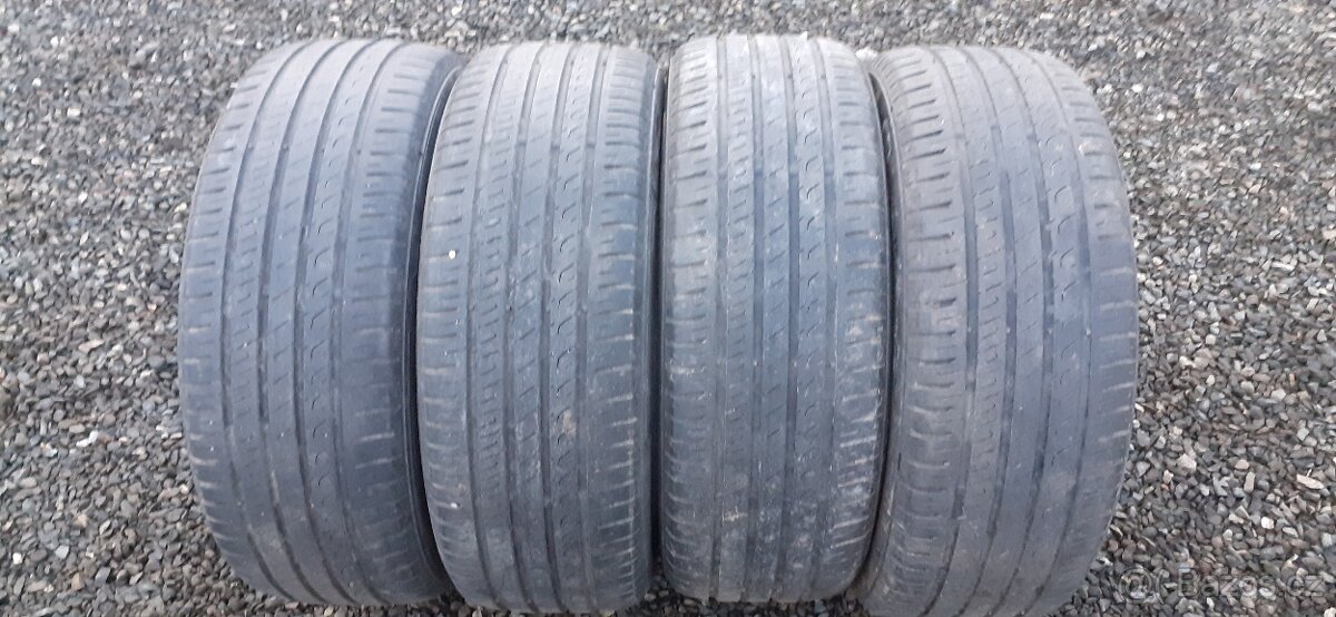 Pneu Barum 205/55/17