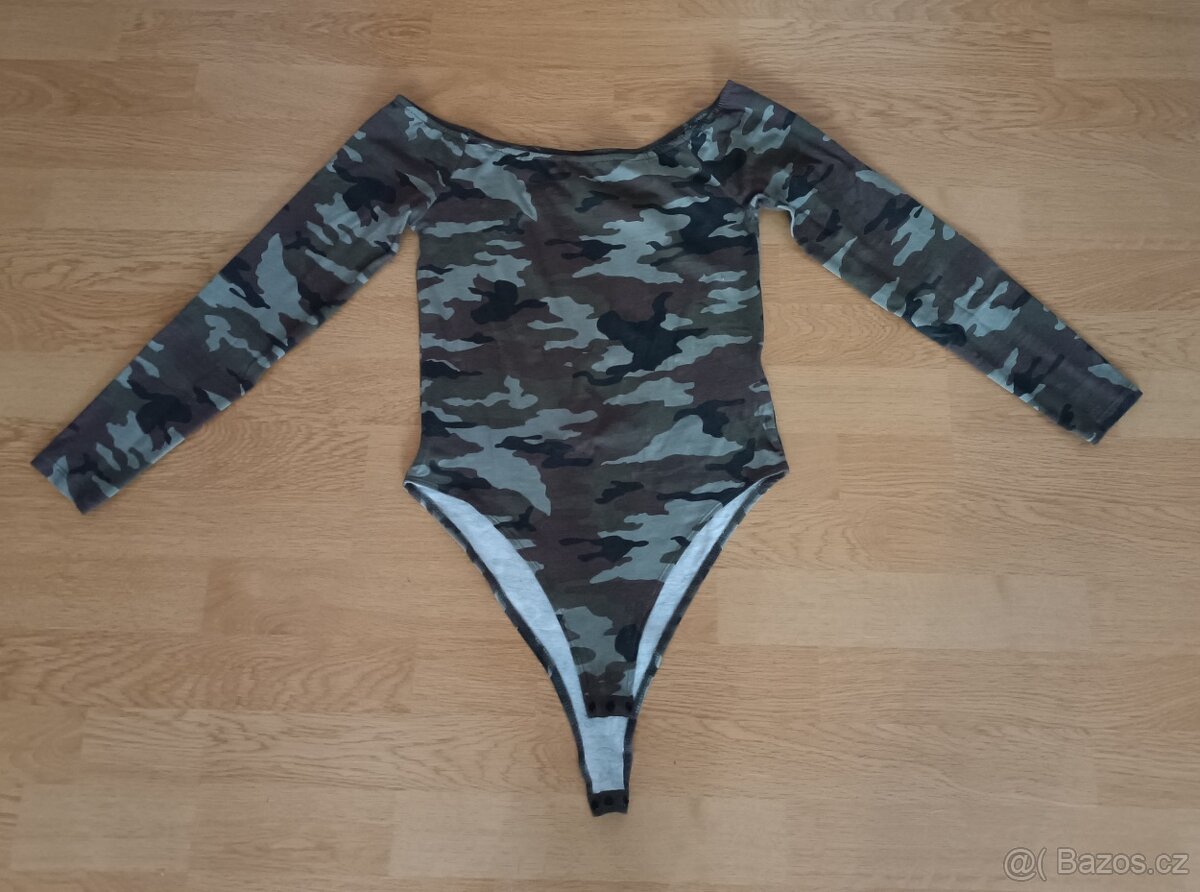 Body dámské maskáčové bavlněné Zn: CROPP velikost S