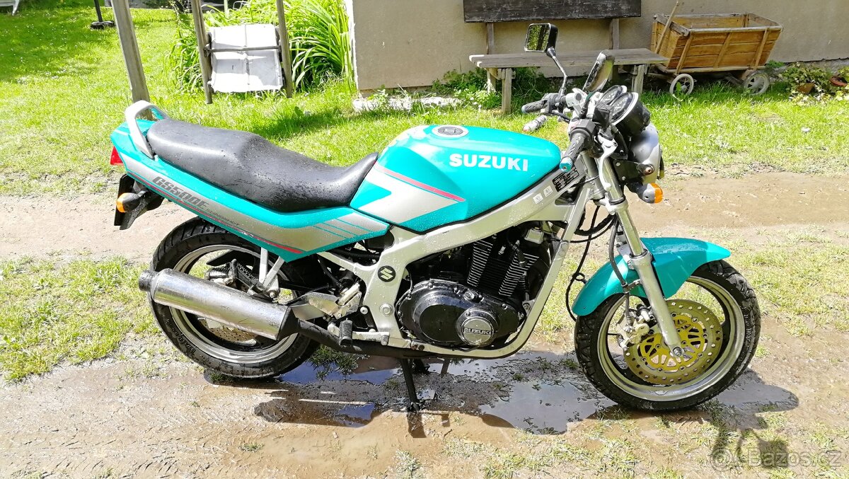Suzuki GS 500E