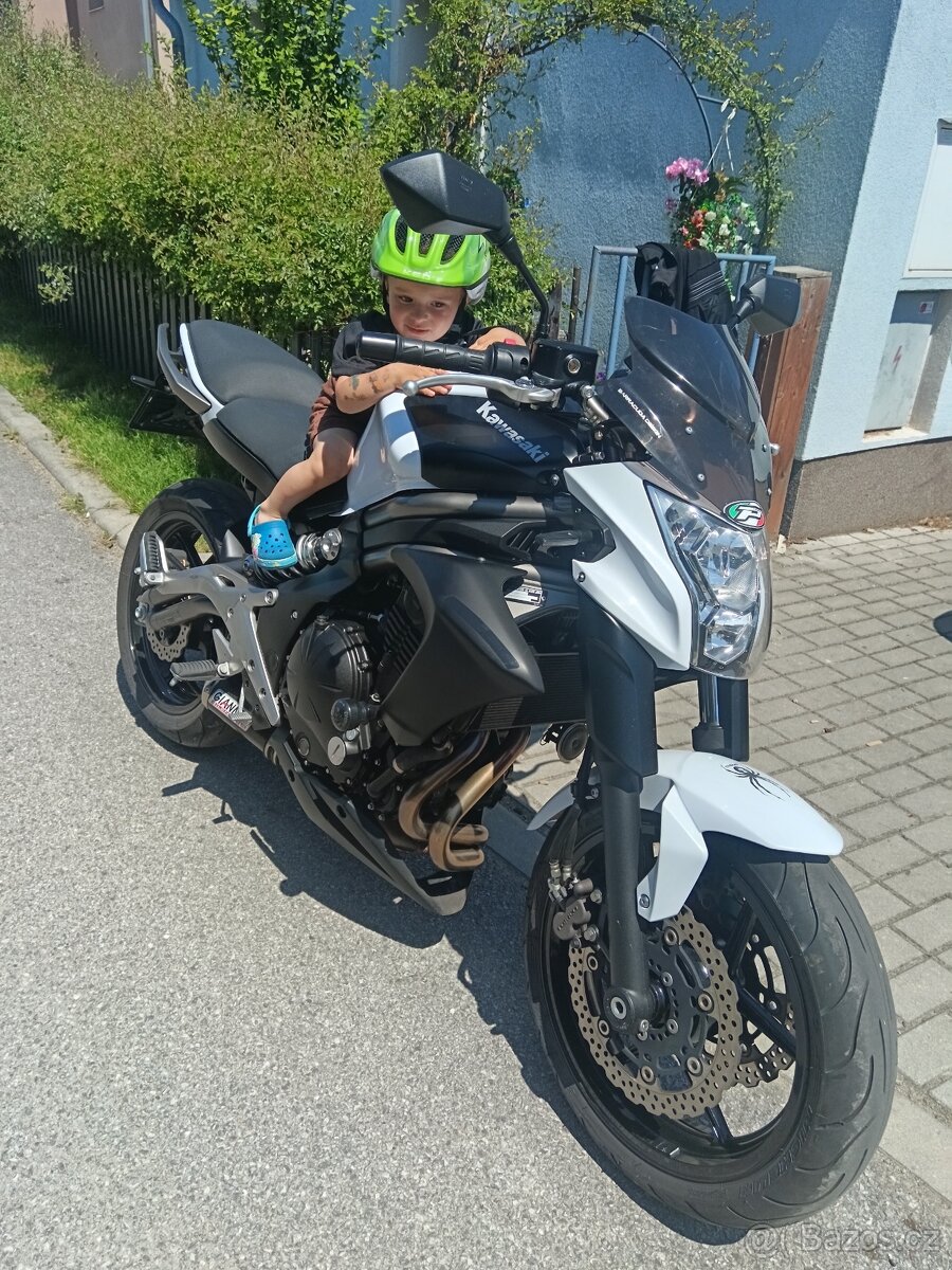Kawasaki er6n 2013 53kw...29500km