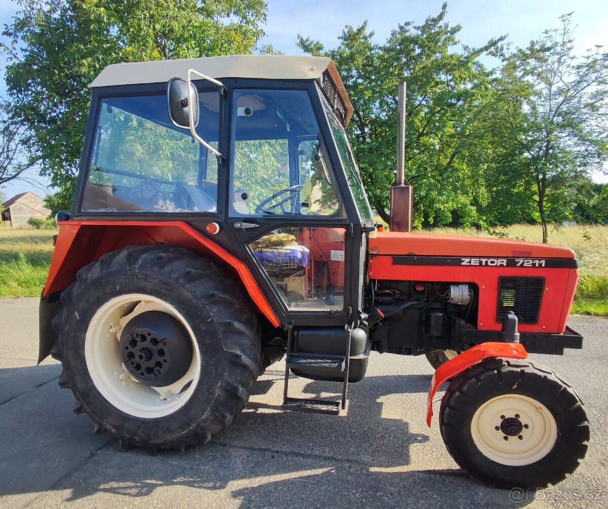 Zetor 7211