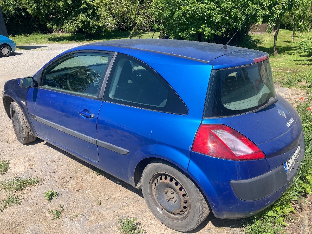 Renault Megane 1,4 benzin, r.v. 2004