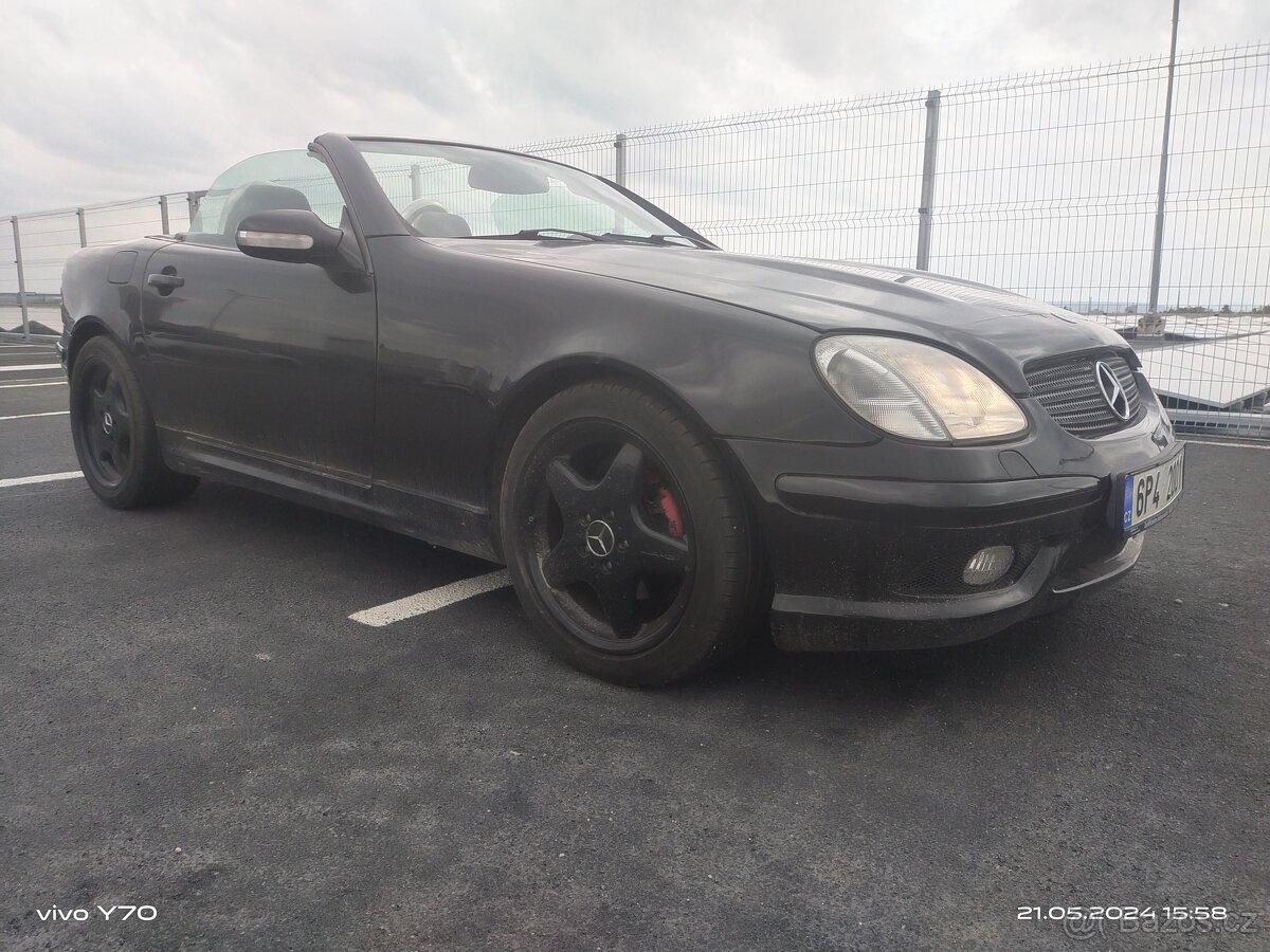 Kabrio Mercedes slk 2,0 kompresor 6q bude udělaná nová stk