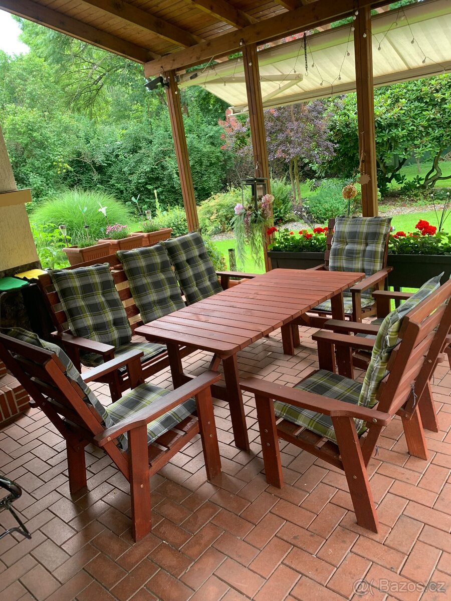 Zahradní nábytek dřevěné