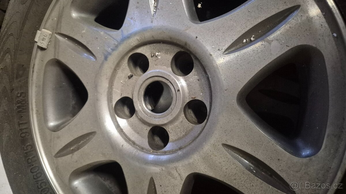 Alu kola na Lancia