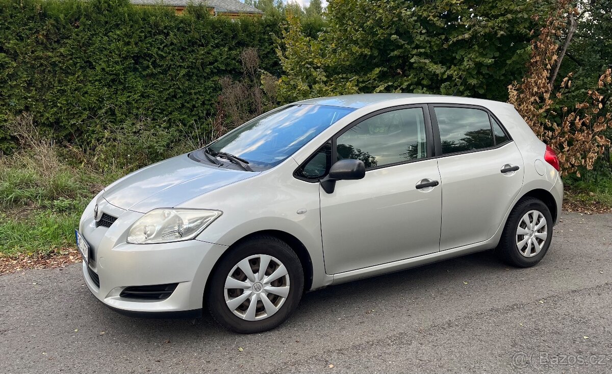 Toyota Auris, benzin, benzin, objem 1329, 74 kw