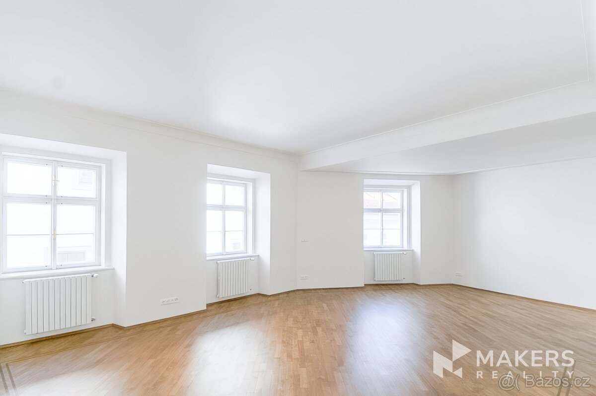 Pronájem nového stylového byty 4+kk s velkou terasou, 170m²,