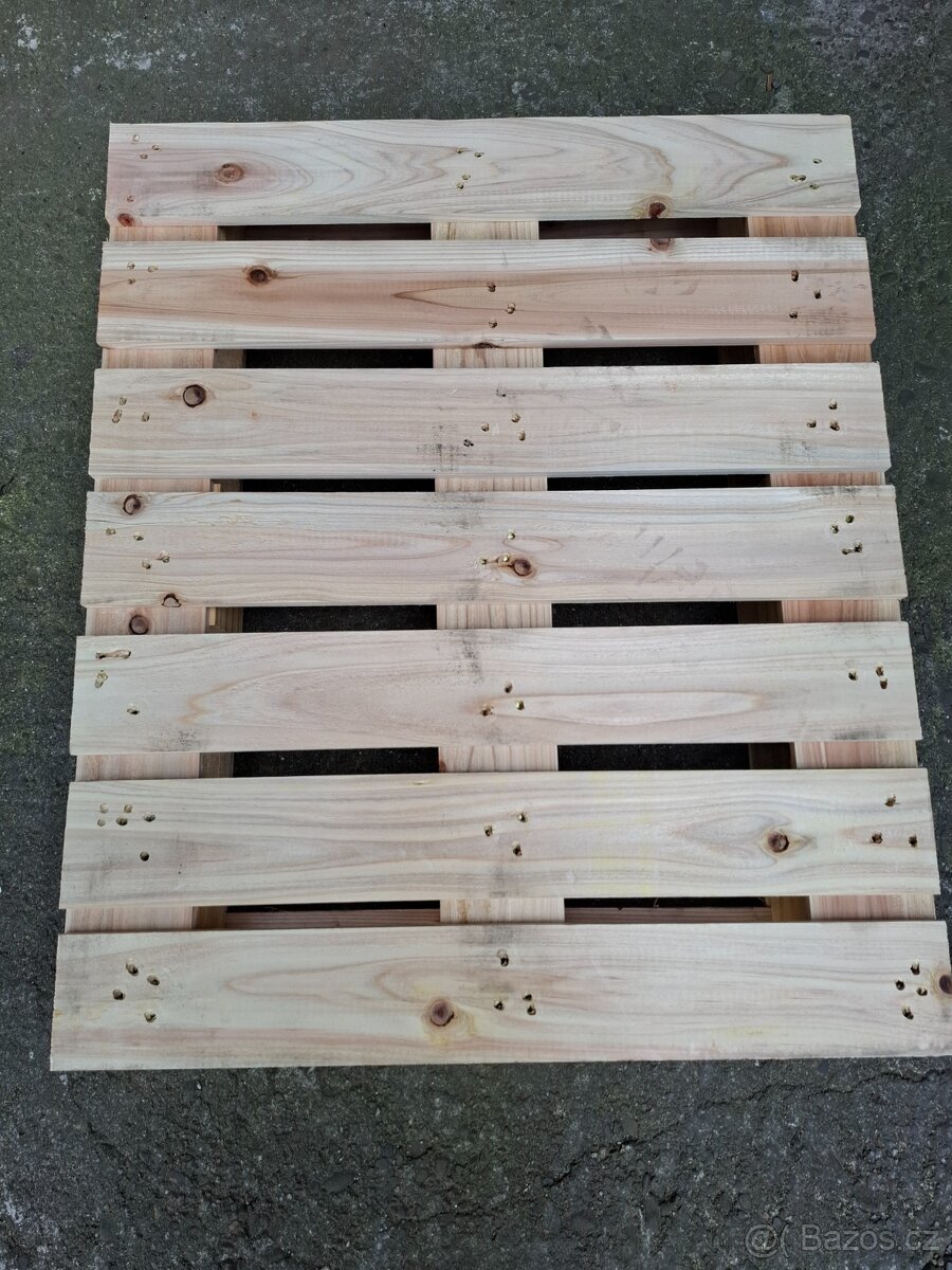Dřevěně palety