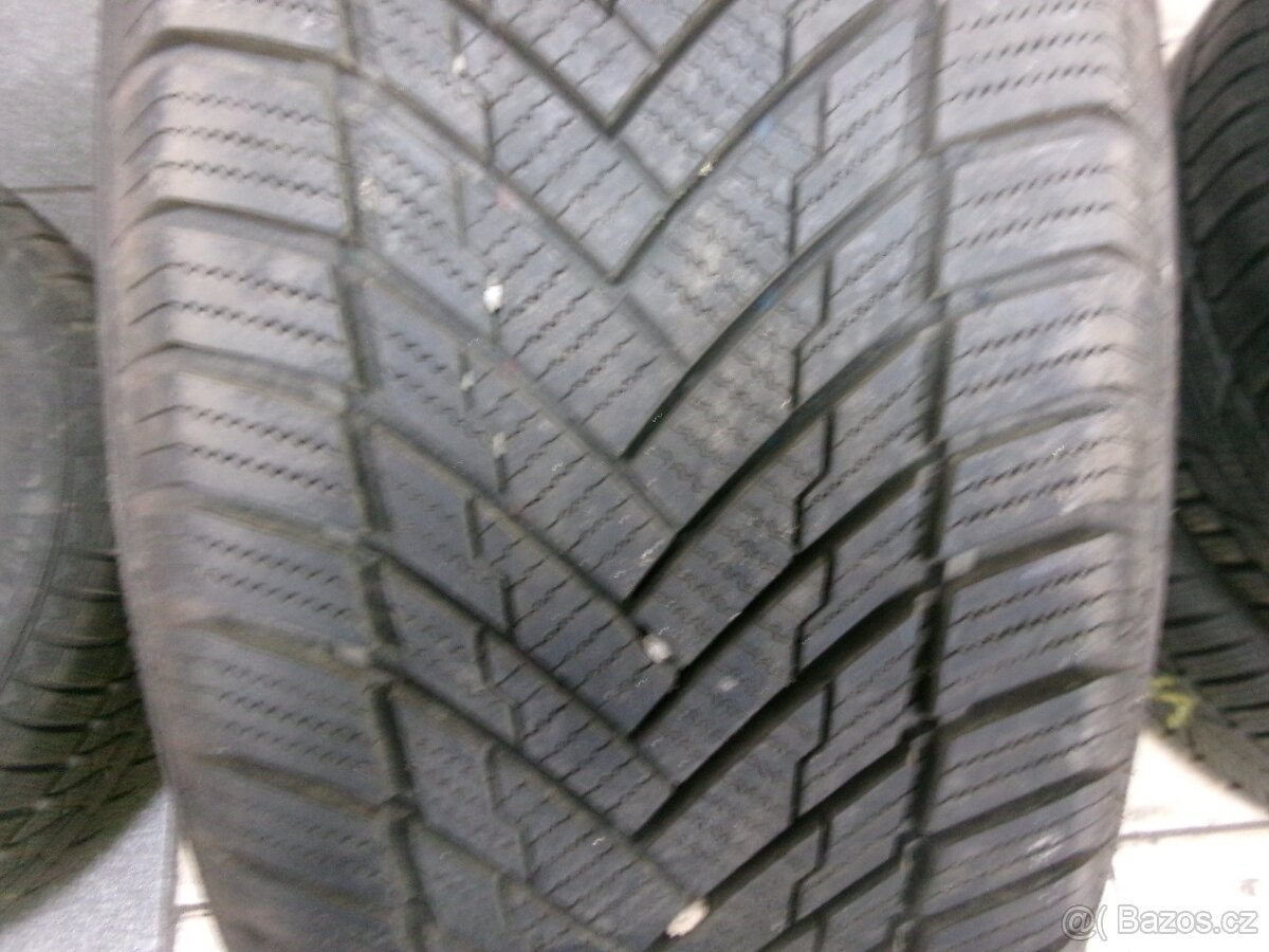 205/60 R15 TRACMAX (7,5mm) č.15245/d3