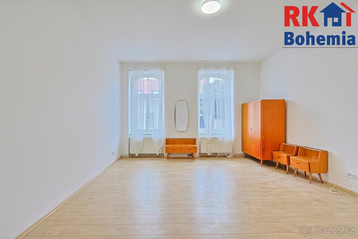 Pronájem bytu 3+1 u centra města Český Brod, v ulici Masaryk