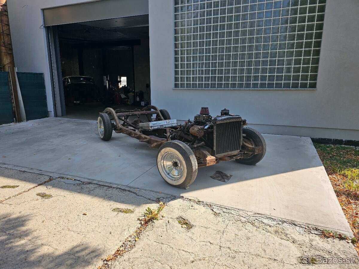 Cadillac Coupe Deville 1956