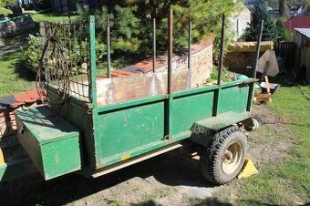 Prodám vlek za traktor