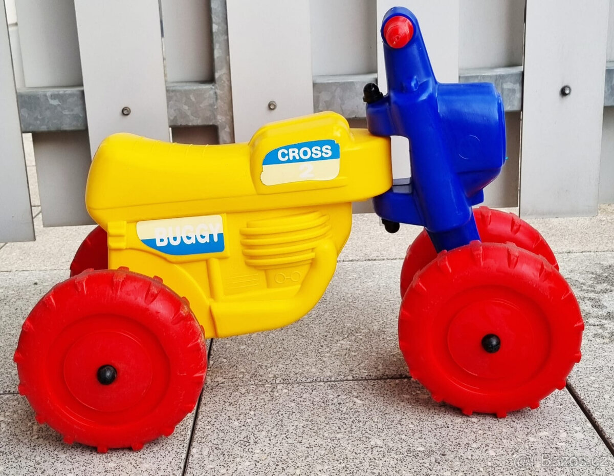 Odrážedlo 1 + 1 zdarma