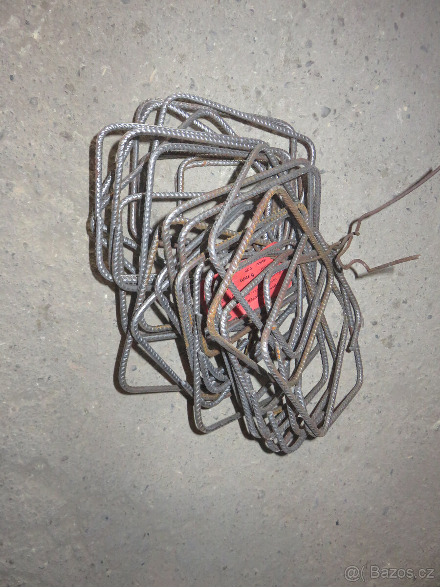 OCELOVÝ TŘMÍNEK 180x150x6