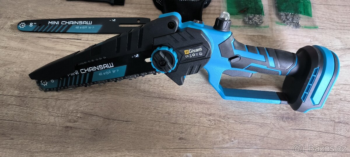 Aku řetězová pila 8" pro Makitu baterie 18V + bohaté přísl.