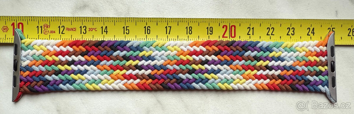 Apple Watch řemínek pride, Innocent