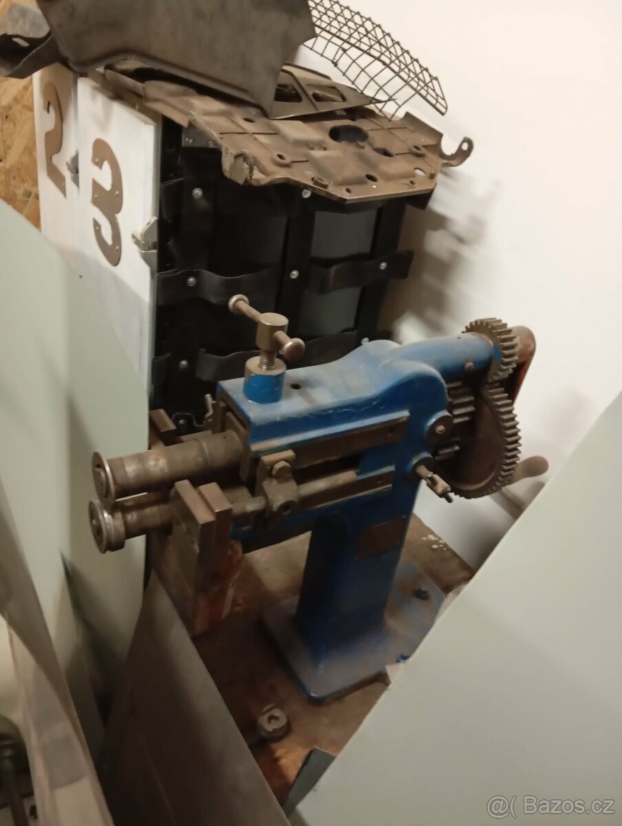 Stáčečka plechu,signa