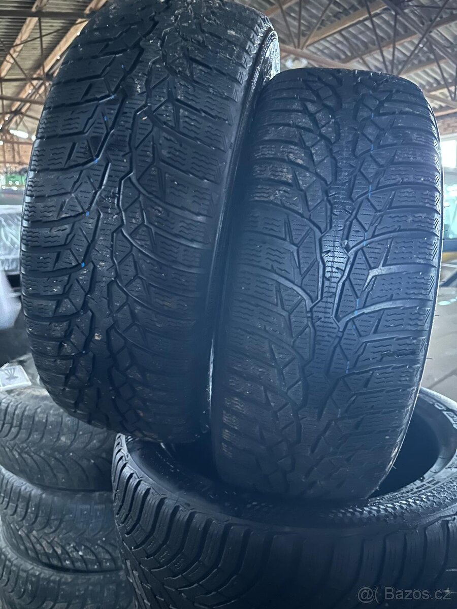 Zimní pneu205/60/16