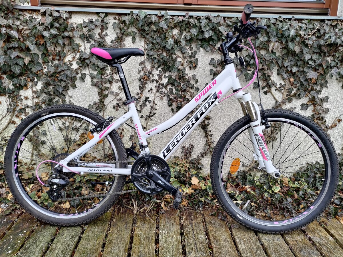 Dívčí kolo Leader Fox Spider, 24"