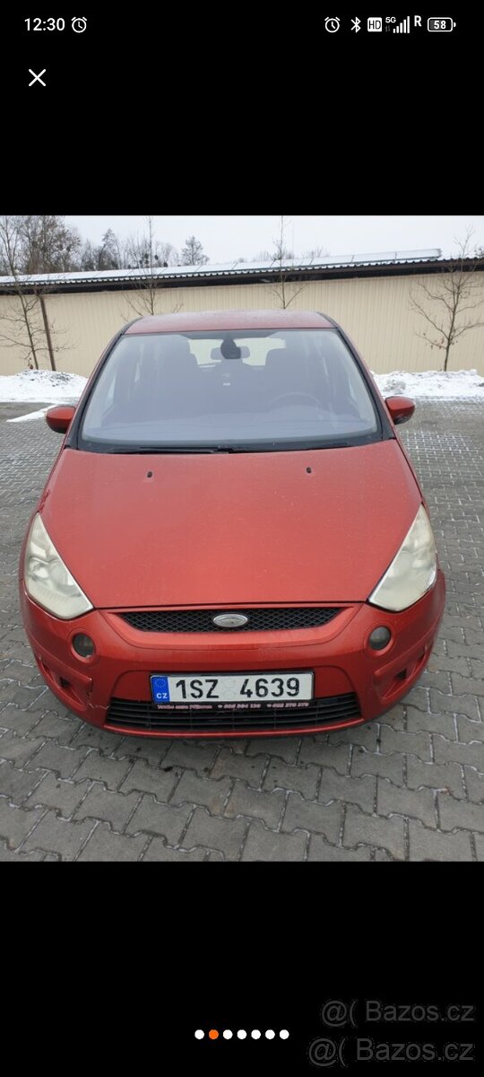 Ford S Max 7místné tažné