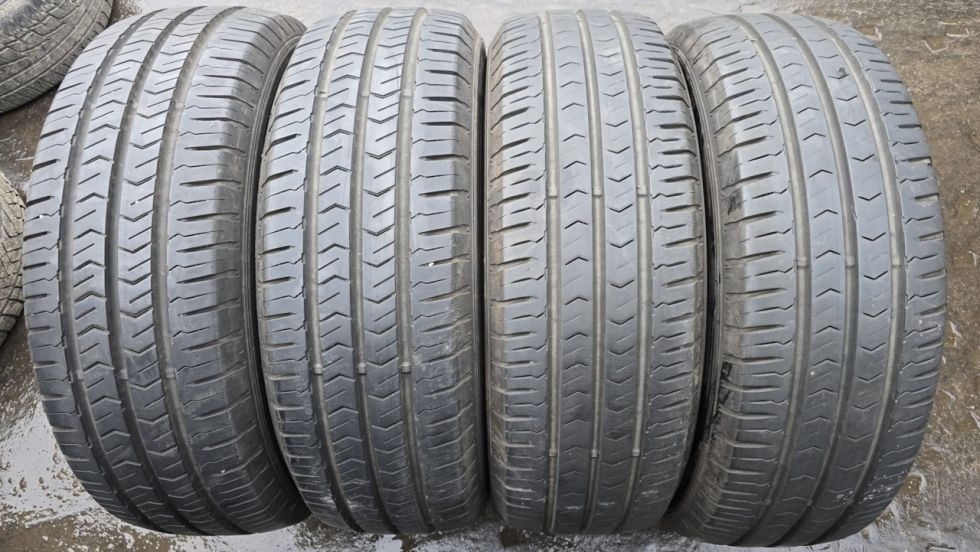 Letní pneu 215/70/15c Nexen