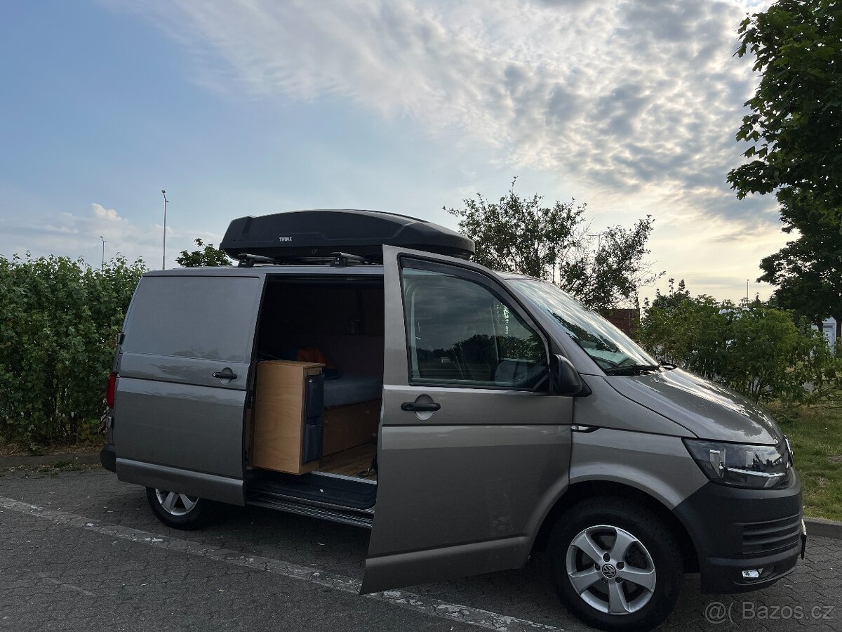 VW Transporter T6 2.0TDi obytný, nový v ČR-super stav