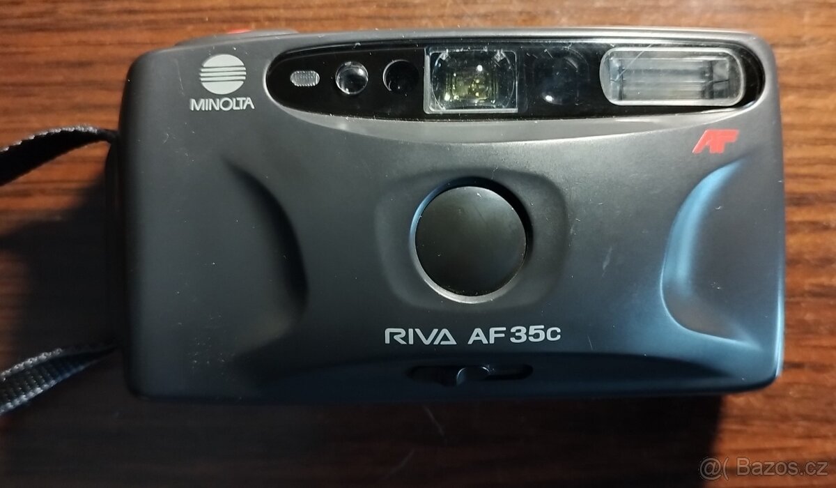Minolta Riva AF35c ,dobrý stav, fukční, i pro sběratele
