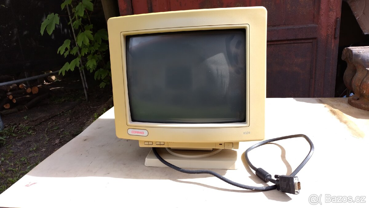 Monitor Compaq 460-P