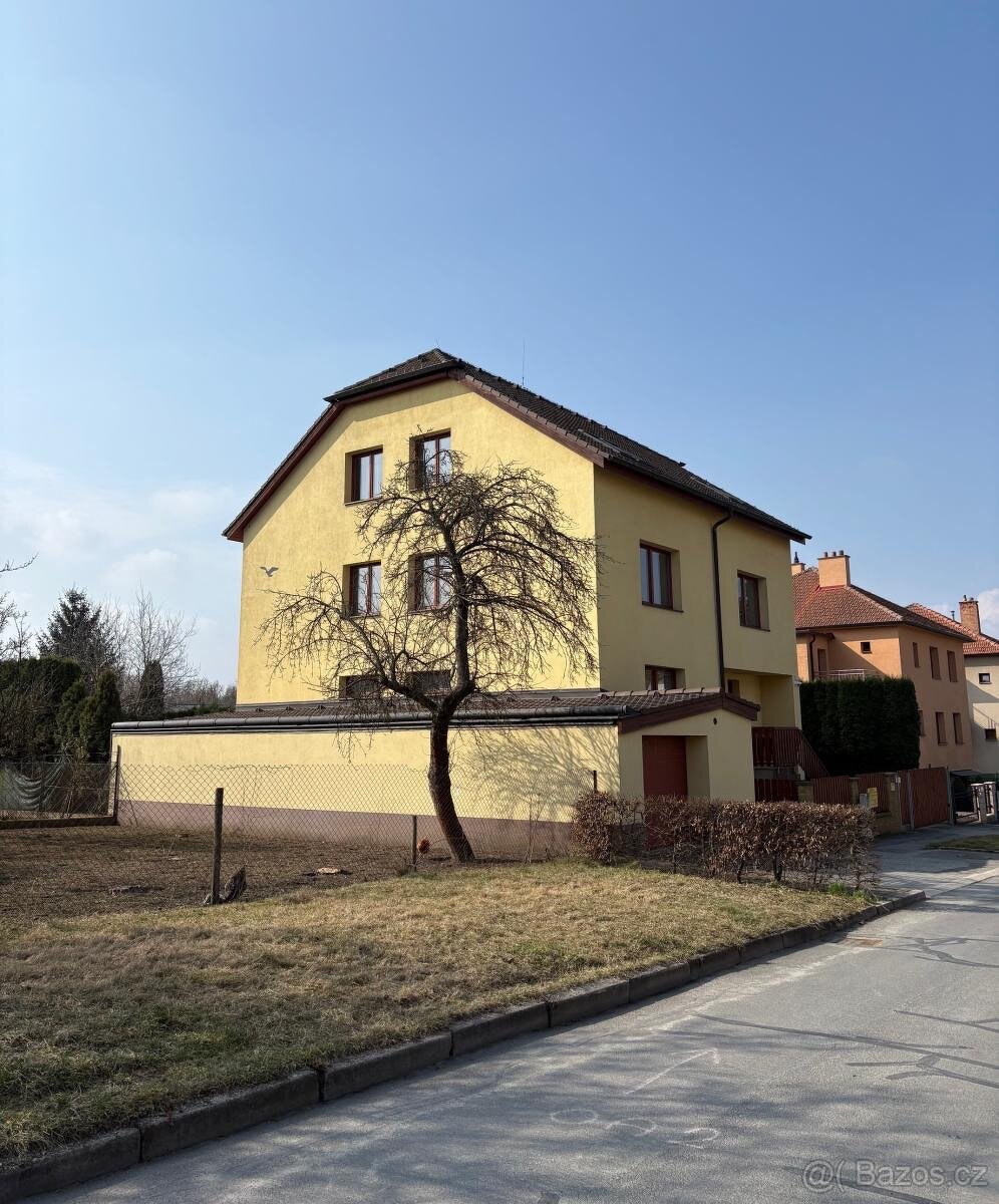 Samostatně stojící rodinný dům ve městě Kuřim, Brno - venkov