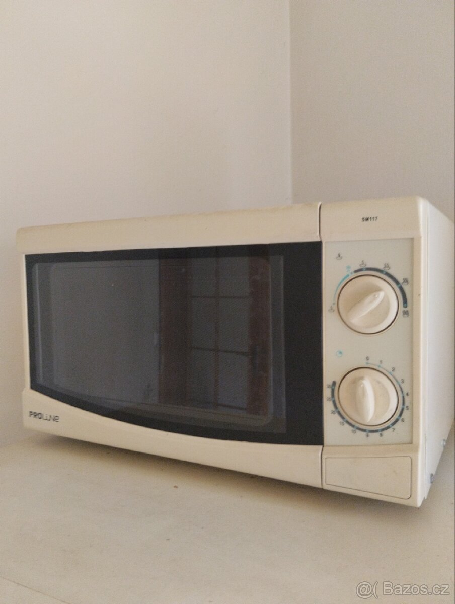 Mikrovlnná trouba proline