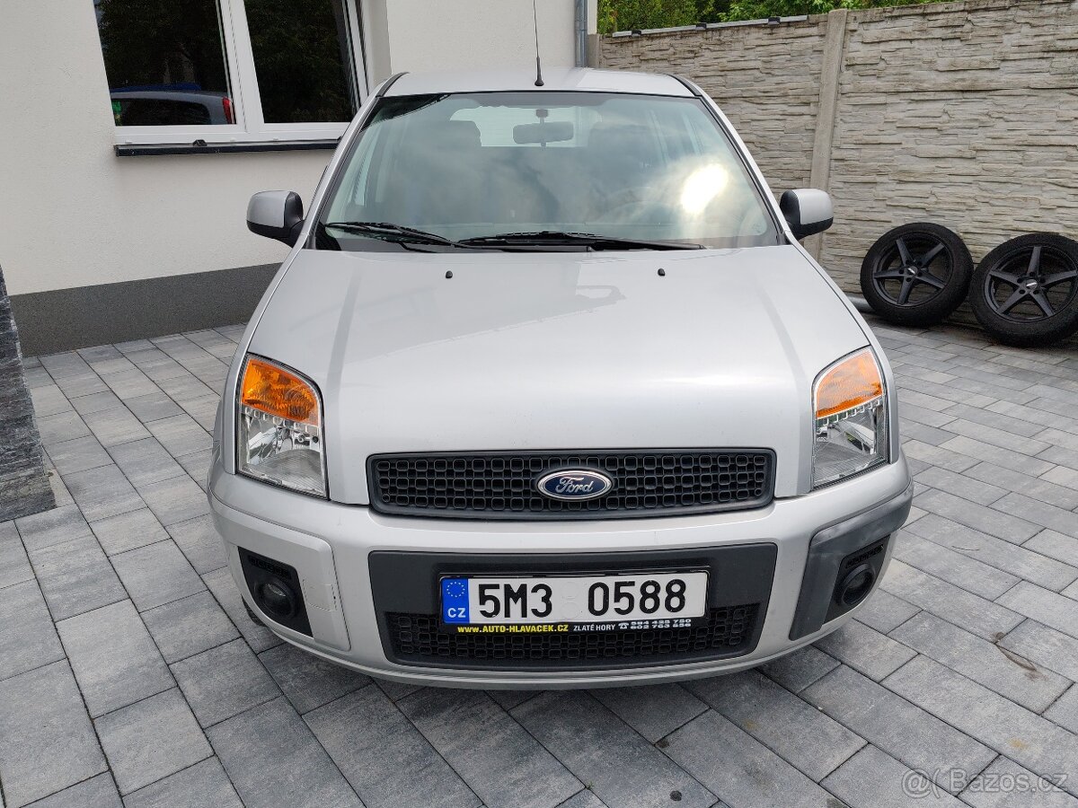 Ford Fusion 1.4i,16V 59kW,2012