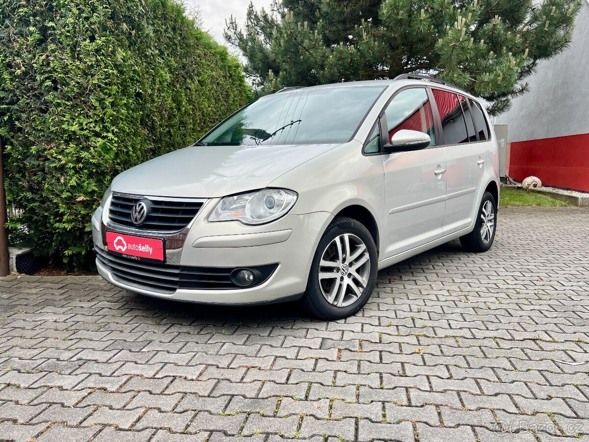 Volkswagen Touran 1,4 TSi EcoFuel / KLIMA 7MÍST / 2009