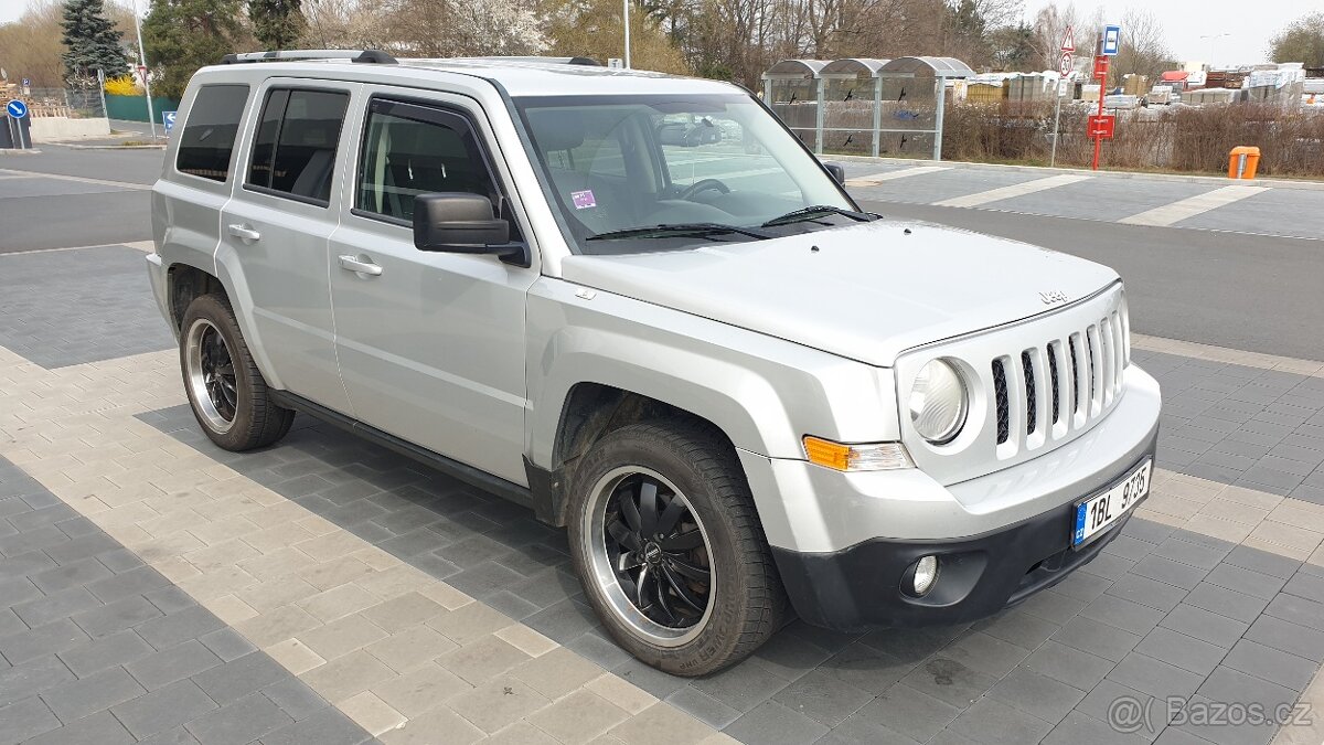 Prodám JEEP Patriot 2.2 CRD r.v. 09/2011, 120kW, 163PS, Ori